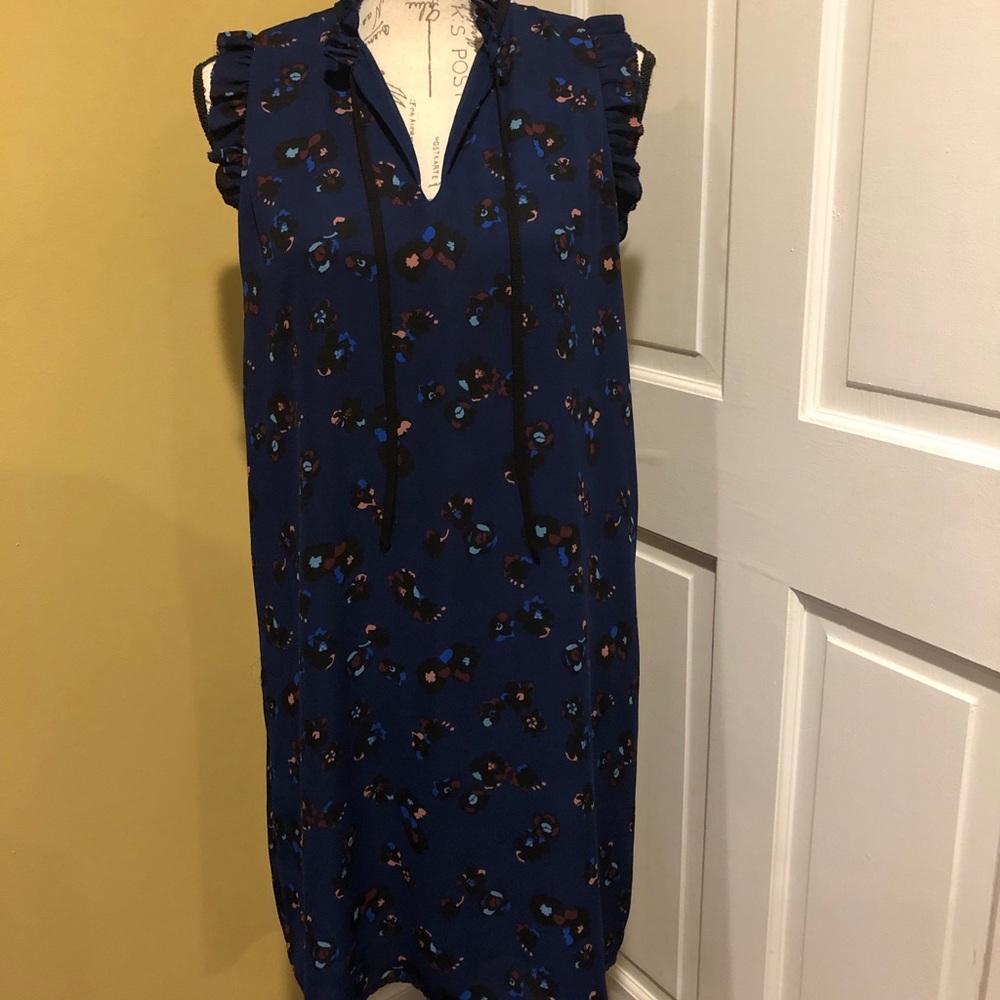 NWOT Dalia Sleeveless Navy Floral Dress